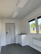 Container mit Büro, Küche, WC und Dusche 6x2,43 m