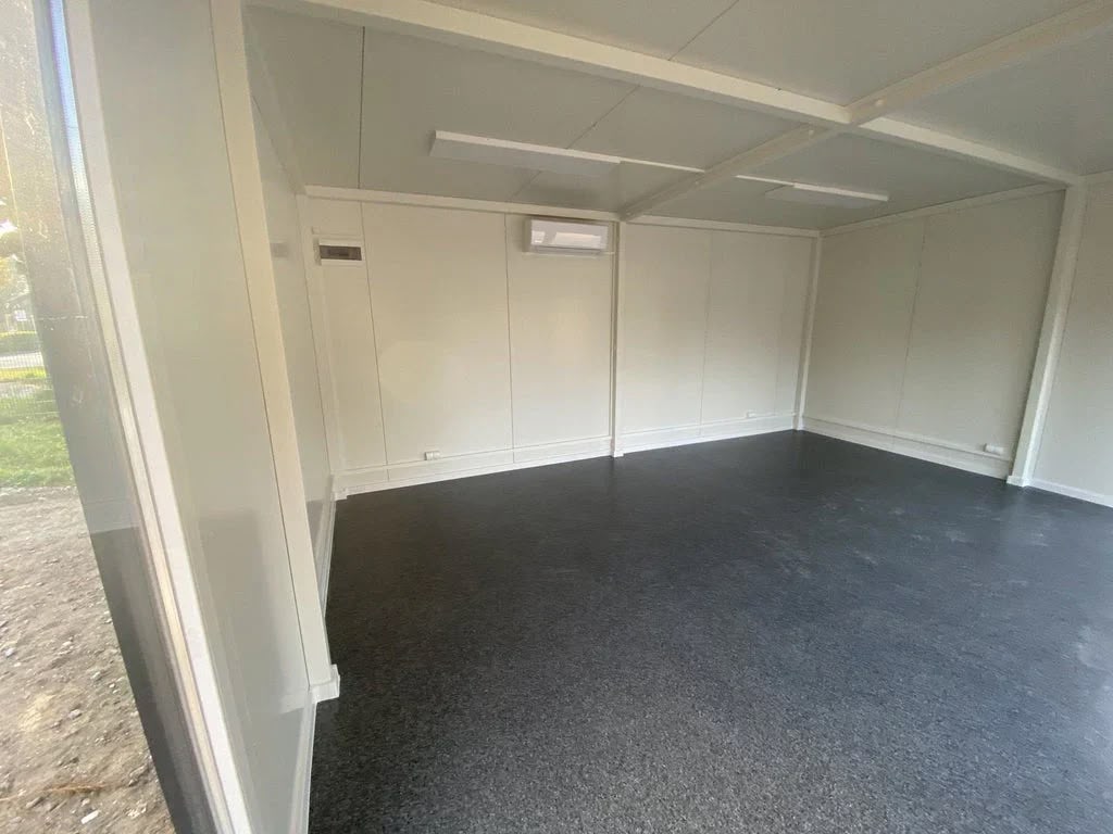 Bürocontainer Typ London 6x5 m