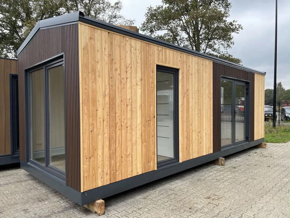 Wohn-/Gewerbeeinheit 24 m² (Ref: 42290)