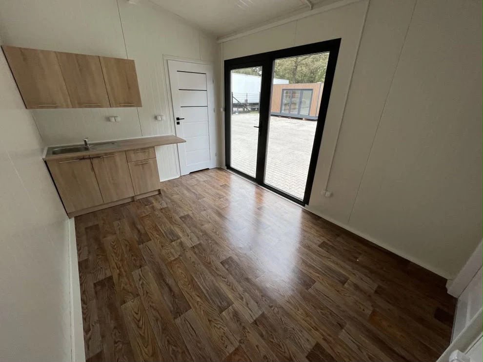 Wohn-/Gewerbeeinheit 24 m² (Ref: 42290)