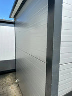 Sanitärcontainer 2,00 x 2,00 m mit WC und Urinal
