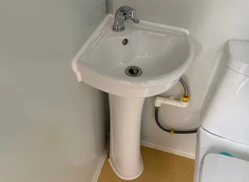Sanitäre Reinigungseinheit 1 Platz